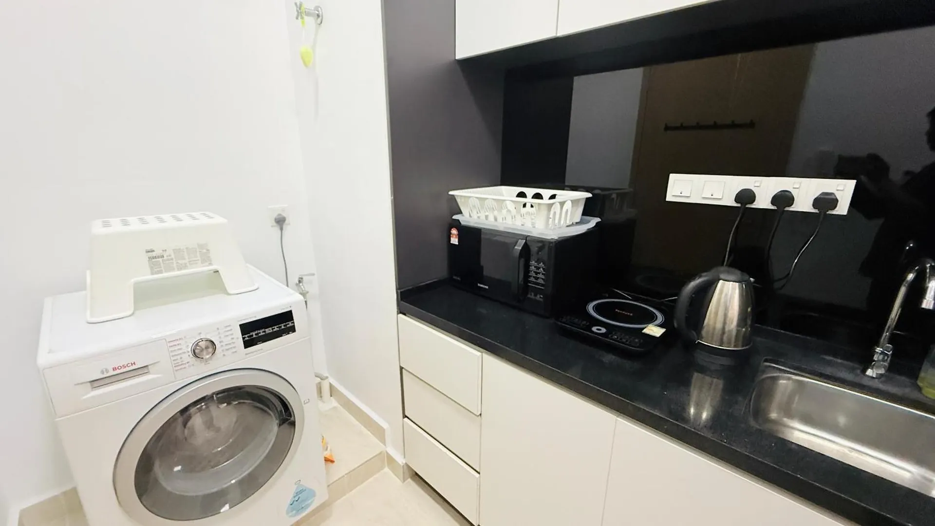 Colony Service Suites クアラルンプール